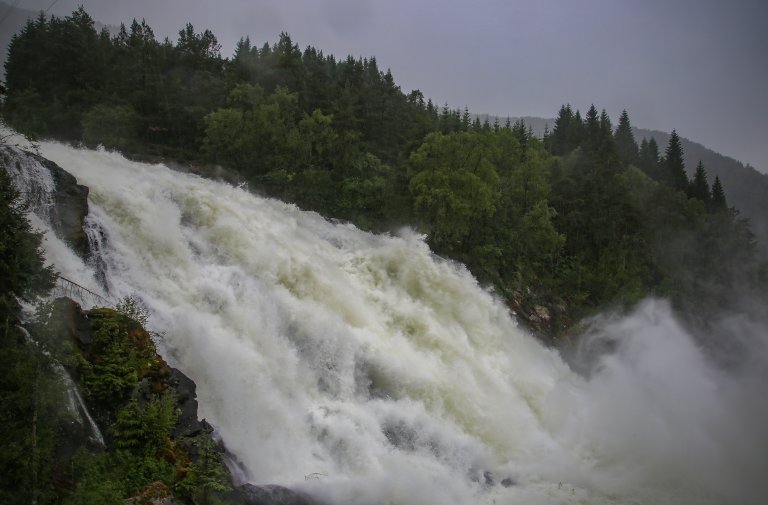 Eidsfossen-Sandane-Gloppen-foss-kraft-kraftverk-IMG_7062.jpg