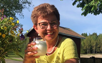 Kathrine Kleveland med melk 2023 1